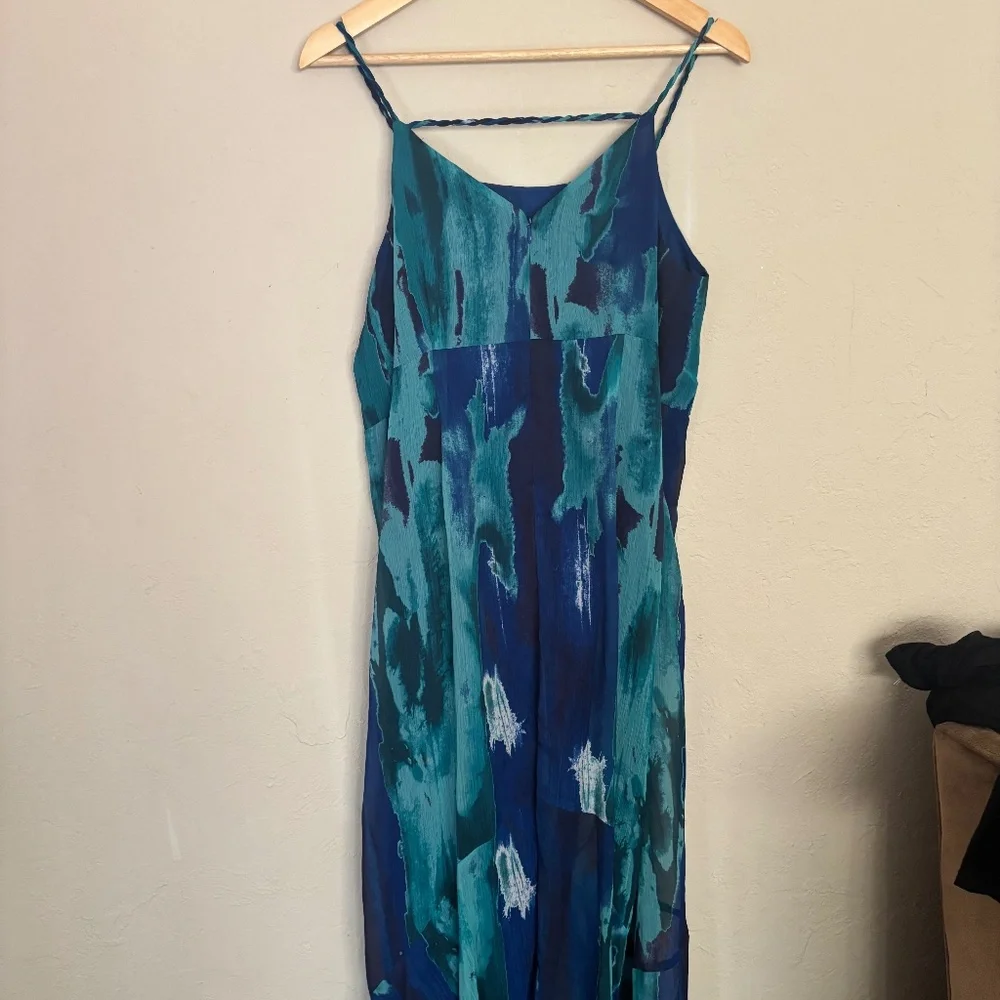 A Pea in the Pod Maxi Dress - Picture 3 of 4